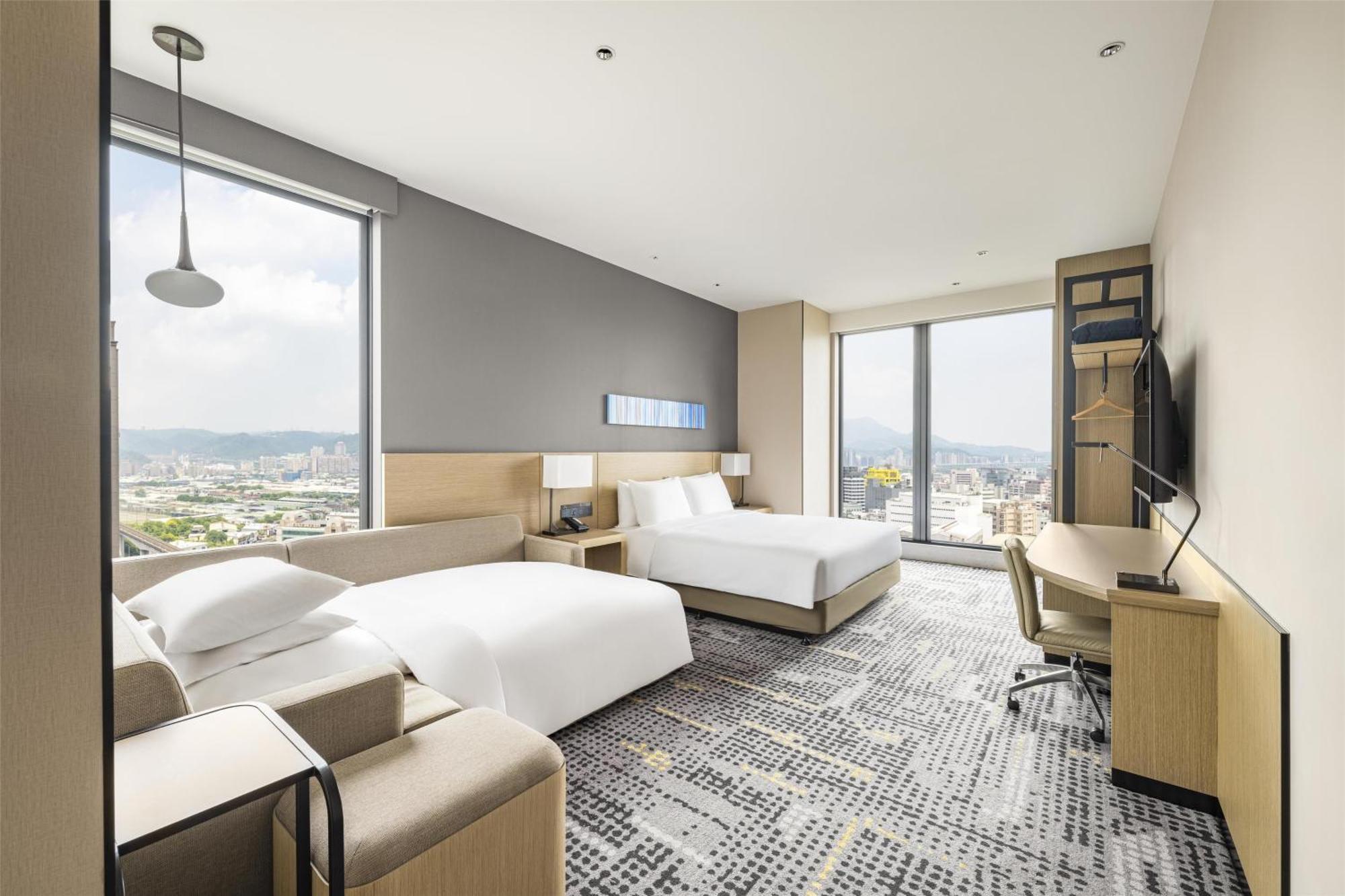 Hyatt Place New Taipei City Xinzhuang Exterior photo